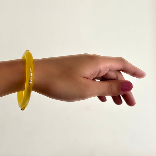 AKIZAKURA (AUTUMN CHERRY BLOSSOM)