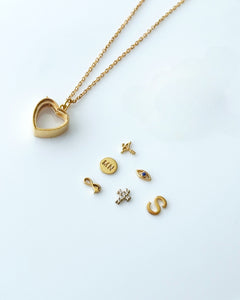 Anura Shinzo Pendant