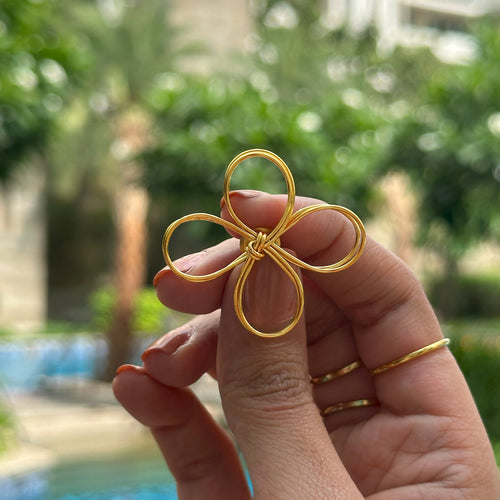 KIN HANA (GOLDEN FLOWER) EARRINGS