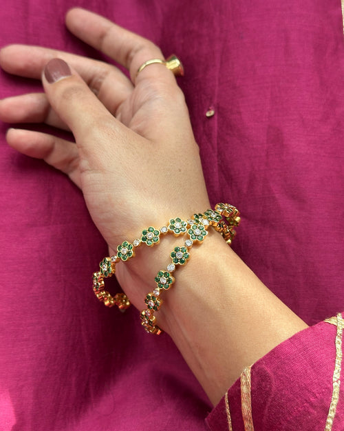ELYSIA BANGLES